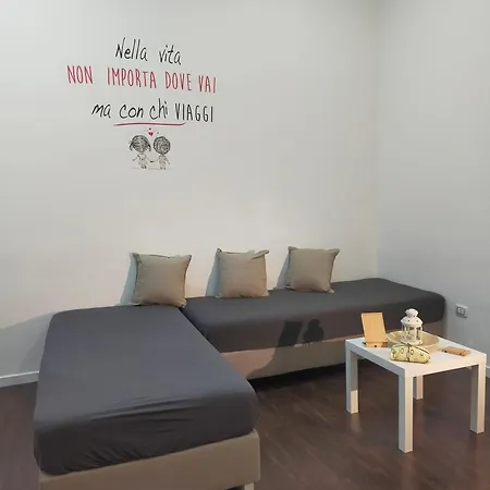 Piazza Carita' Centro Storico Apartment Naples Room photo