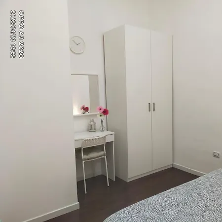 Piazza Carita' Centro Storico Apartment Naples Room photo